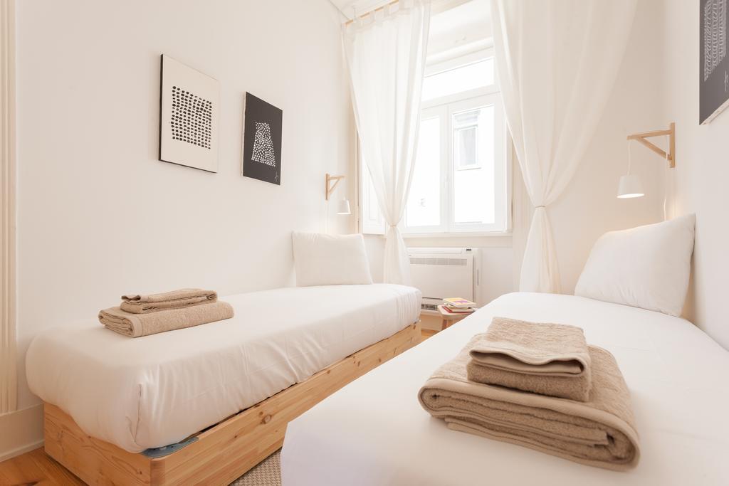 Flh Bica Modern Flat With View Lissabon